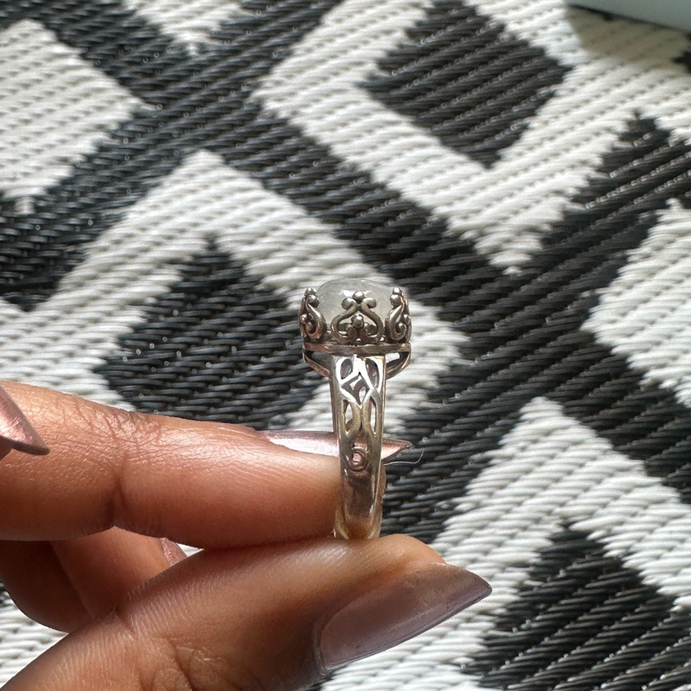 Vintage Sterling Silver Moonstone Halo Size 7 Ring - Picture 3 of 3